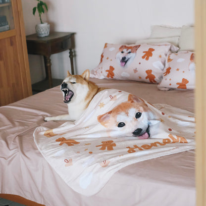 [Add to Cart] Autumn Bear 🐻 Comfortable Fleece Blanket 
